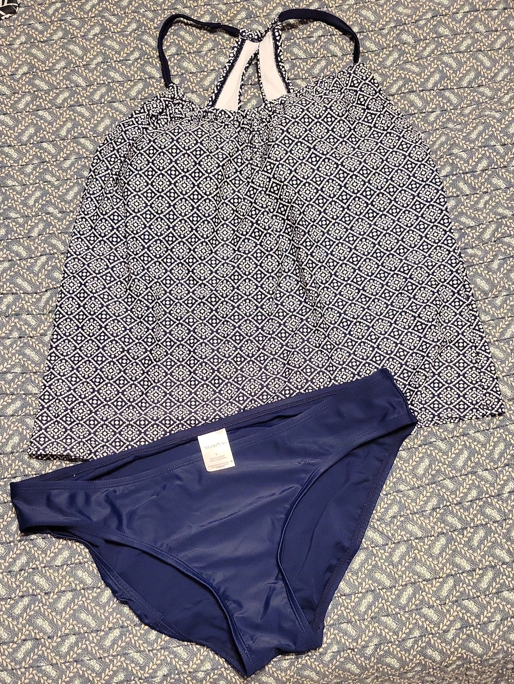 Merona Navy Blue Patterned Tankini Top with Solid Navy Bottoms